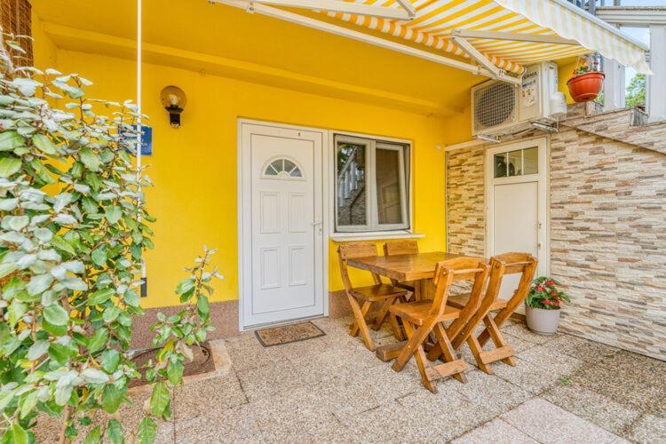 Apartments Nika With Swimming Pool And Beautiful Sea View Dobrec Exterior photo